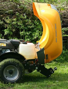 Stiga Trekhaak Motorkap Open 3